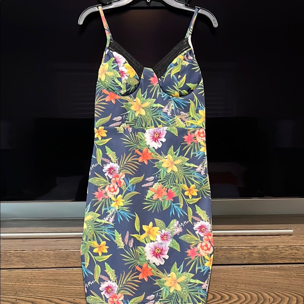 Romeo & Juliet Couture Multicolor Dress
